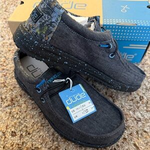 Hey Dude Kids Shoes NEW - Dark Blue and Black